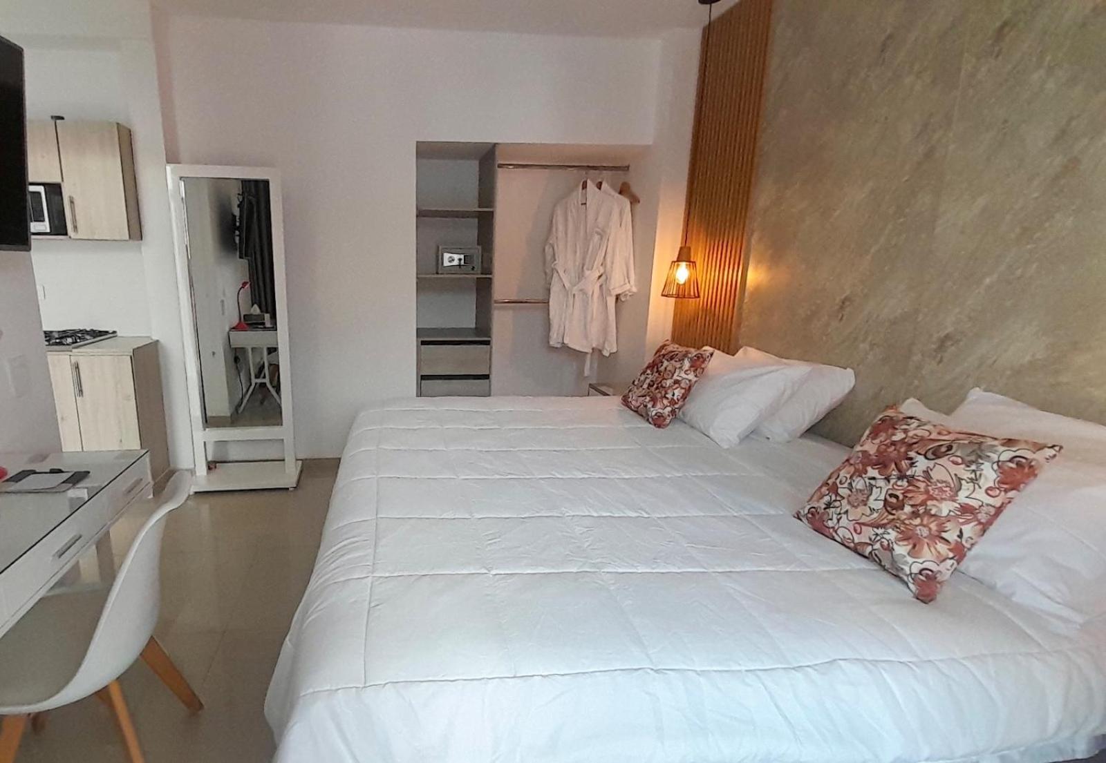 On Apartasuites Cali Luaran gambar