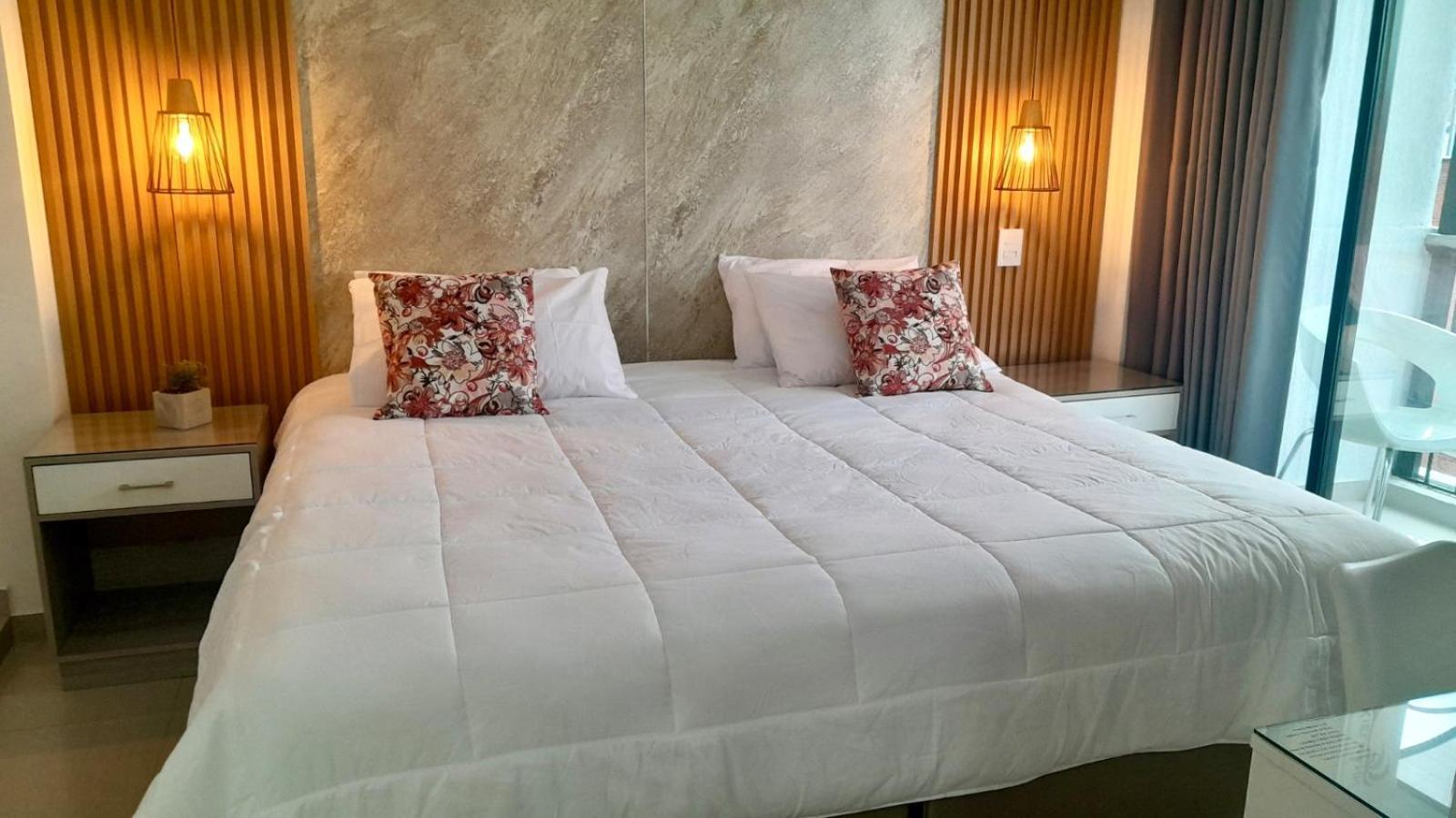 On Apartasuites Cali Luaran gambar